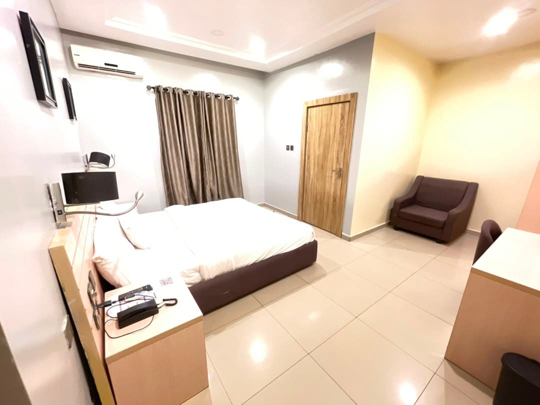 Executive Room