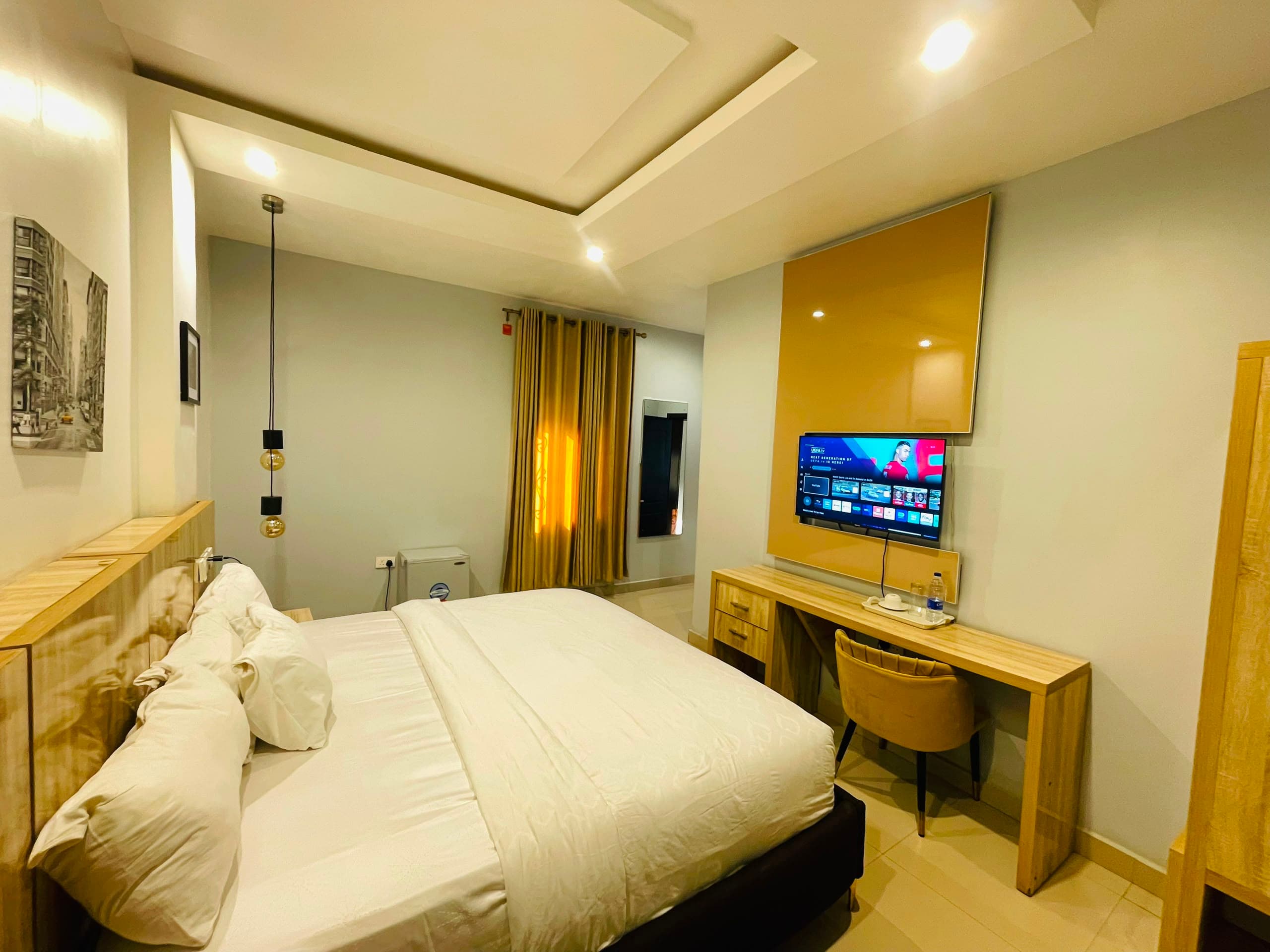 Superior Queen Room