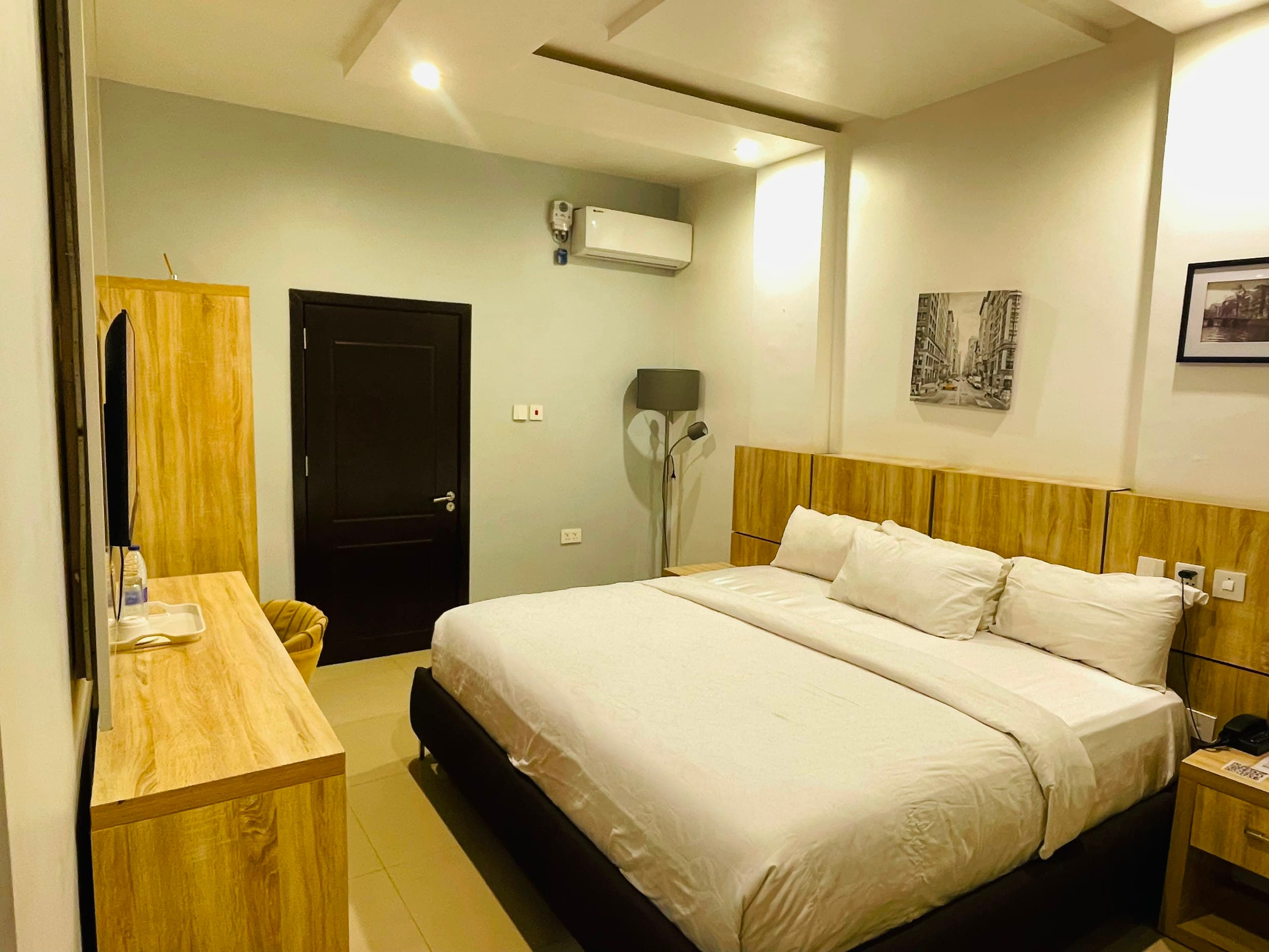 Superior Queen Room