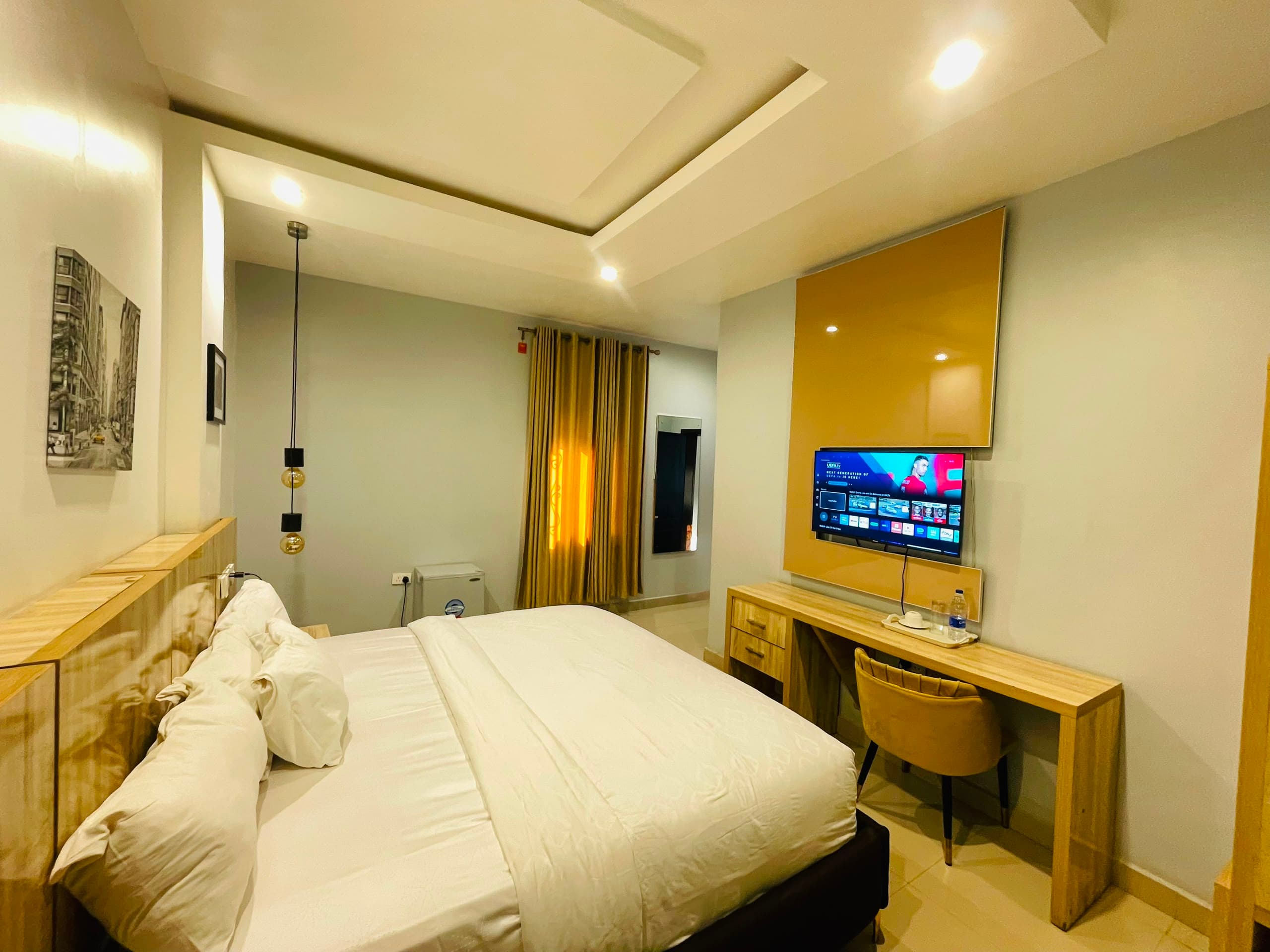 Superior Queen Room