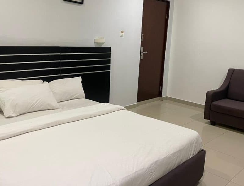 Albertville Luxury Rooms — 24