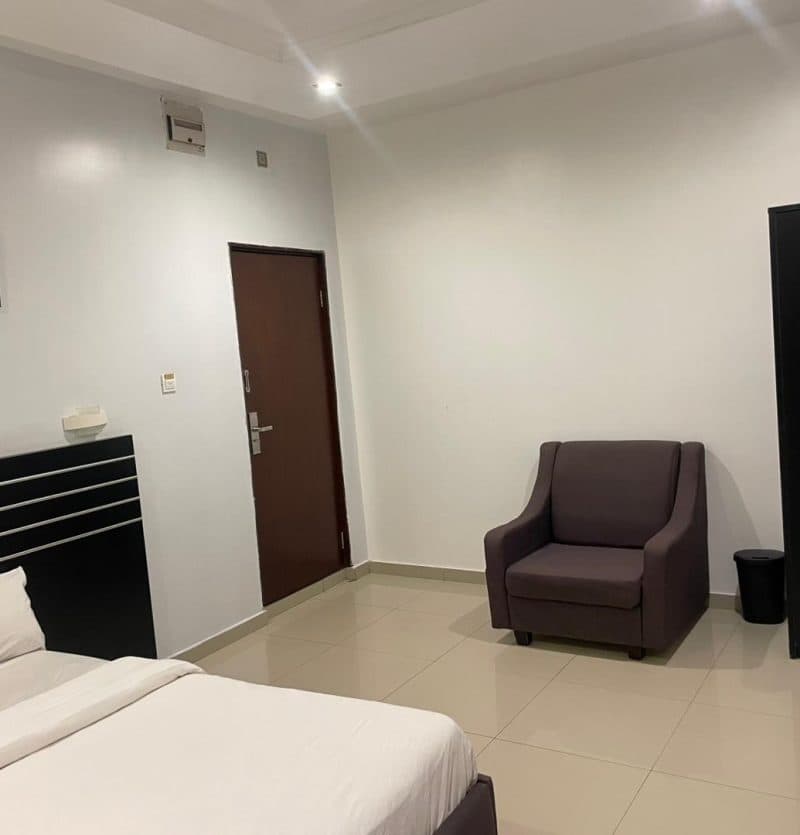 Albertville Luxury Rooms — 46